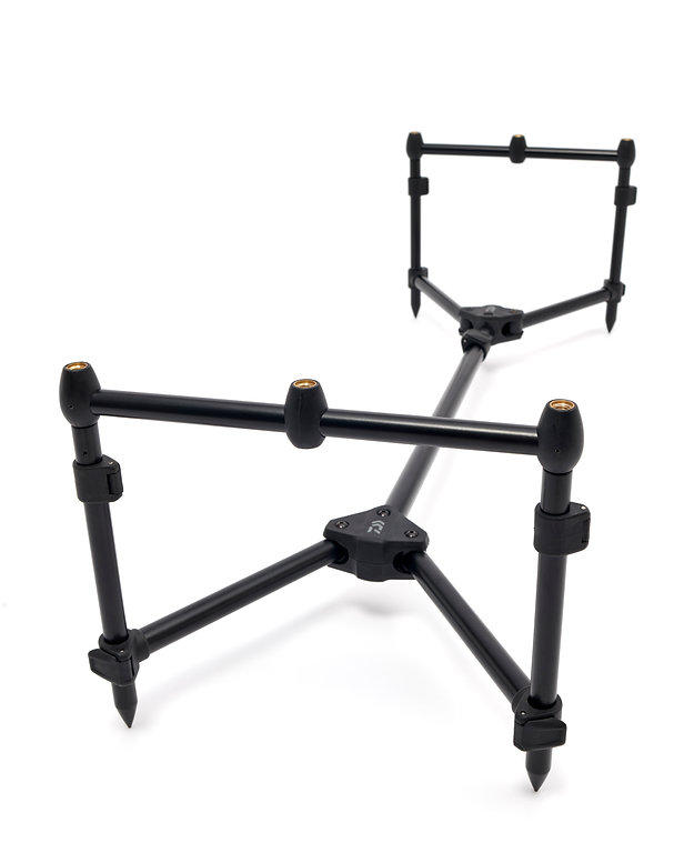 Black Widow Low Level 3 Rod Pod